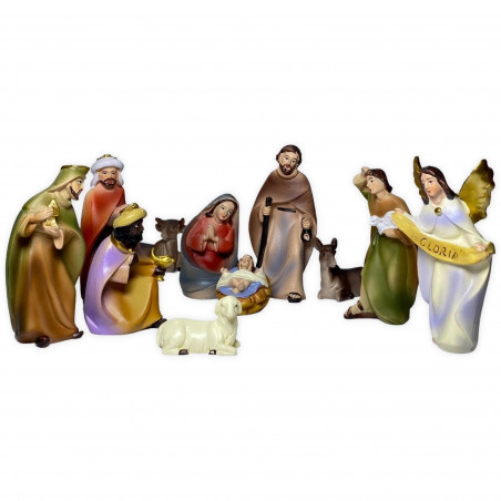 Set 11 santons effet bois peint jusqu'à 9cm pour crèche de Noël - en présentation