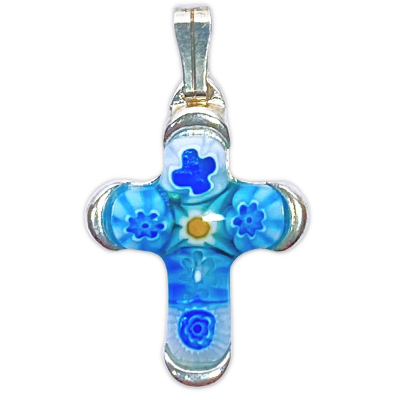 Croix en verre de Murano sertie sur métal argenté H.2cm, bleue