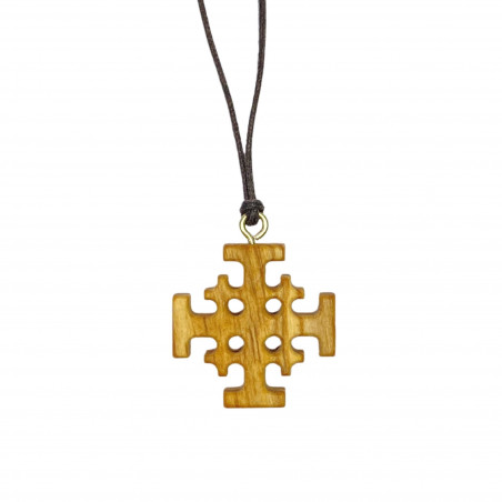 Collier Croix de Jérusalem H.3cm en bois d'olivier et cordon en cuir L.70cm